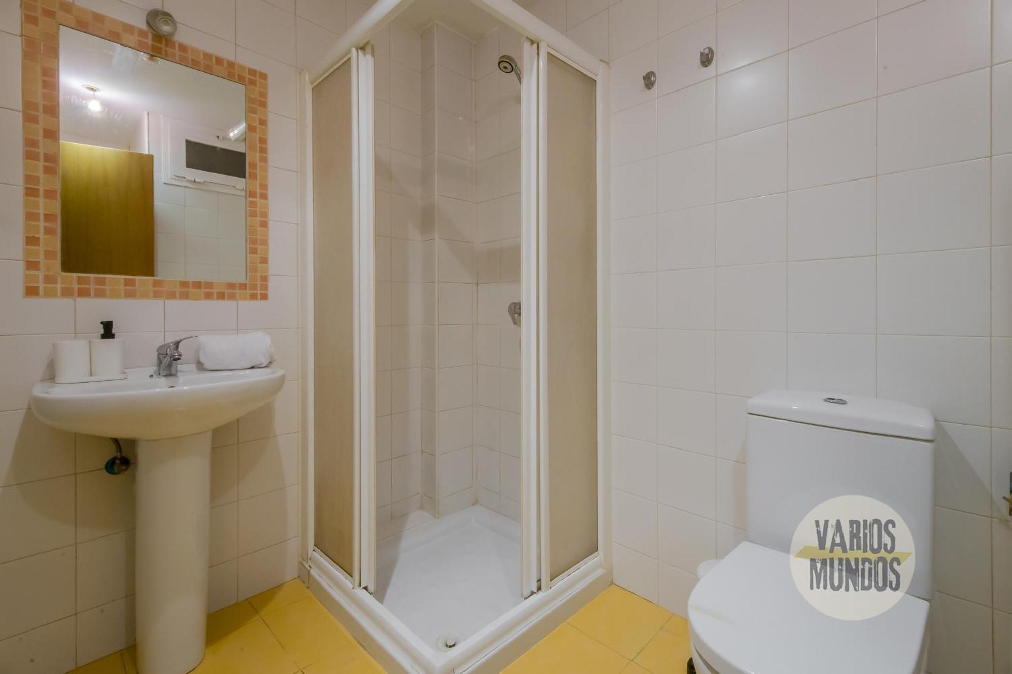 Confortable Apt Para 3 Pax A 1 Min De Gran Via Madryt Zewnętrze zdjęcie